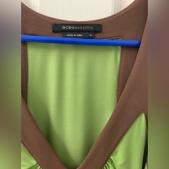BCBG avocado green dress w/ brown trim SZ Small - Picture 2 of 5